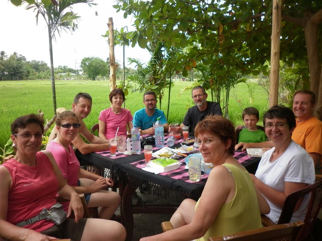 Thisara Guest House Polonnaruwa Exteriör bild