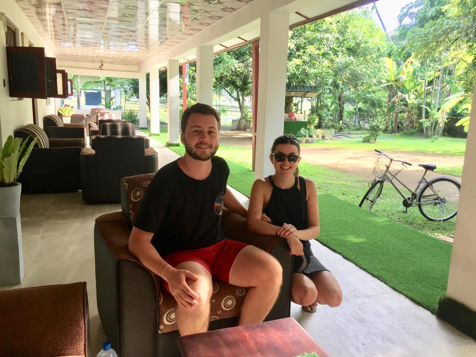 Thisara Guest House Polonnaruwa Rum bild
