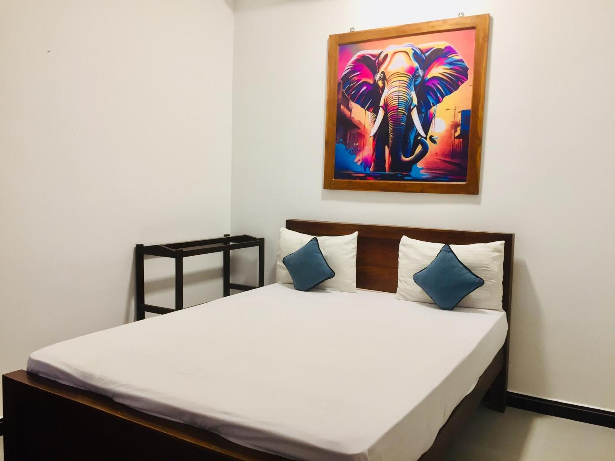 Thisara Guest House Polonnaruwa Exteriör bild